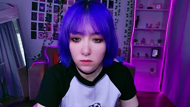 Ketrin Jones online show from June 2026 07:22:01 AM