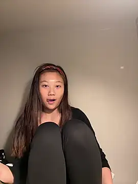 xena0501 online show from February 2026 02:11:02 PM