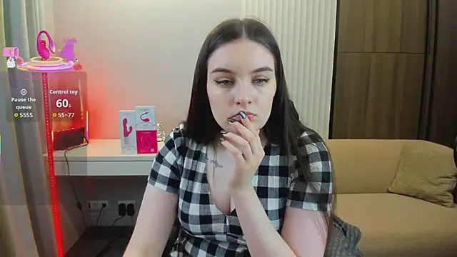 Snapshot of _Shy_Jenny_ chatting on December 2025 01:00:01 AM Shy Jenny online show from December 2025 01:00:01 AM