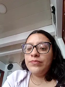 Snapshot of Vanesitacooper chatting on October 2025 06:17:02 PM Vanesitacooper online show from October 2025 06:17:02 PM