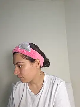 Snapshot of AmaiaSalvatore chatting on September 2025 10:23:01 PM AmaiaSalvatore online show from September 2025 10:23:01 PM