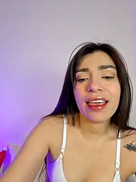 Snapshot of AmaiaSalvatore chatting on October 2025 08:29:02 PM AmaiaSalvatore online show from October 2025 08:29:02 PM