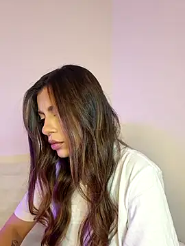 Snapshot of AmaiaSalvatore chatting on October 2025 12:19:01 AM AmaiaSalvatore online show from October 2025 12:19:01 AM