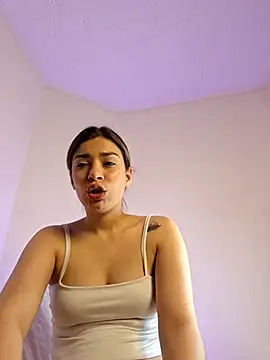 Snapshot of AmaiaSalvatore chatting on November 2025 12:53:02 AM AmaiaSalvatore online show from November 2025 12:53:02 AM