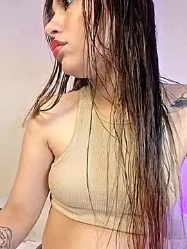 Snapshot of AmaiaSalvatore chatting on December 2025 09:42:01 PM AmaiaSalvatore online show from December 2025 09:42:01 PM