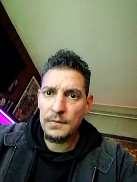 Snapshot of ARTANIS20 chatting on September 2025 01:31:02 AM ARTANIS20 online show from September 2025 01:31:02 AM