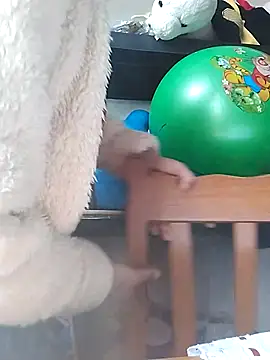 Snapshot of dyjaA chatting on November 2025 10:04:02 AM dyjaA online show from November 2025 10:04:02 AM