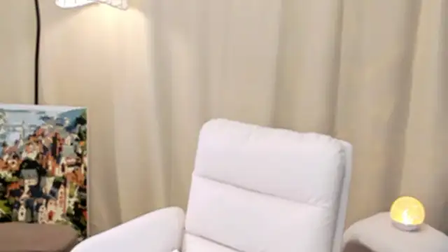 Snapshot of lumi65 chatting on December 2025 11:36:02 AM lumi65 online show from December 2025 11:36:02 AM