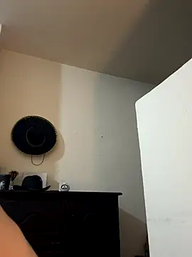 santiago cutex online show from October 2025 09:38:02 AM