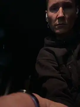 Snapshot of SwingWingWomanSweden chatting on October 2025 07:36:02 PM SwingWingWomanSweden online show from October 2025 07:36:02 PM