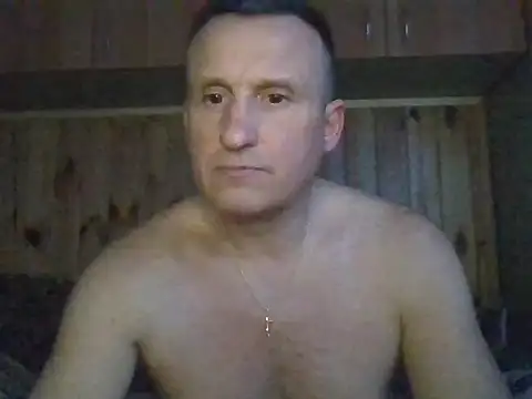 Snapshot of Maksymilian1 chatting on December 2025 08:16:02 PM Maksymilian1 online show from December 2025 08:16:02 PM