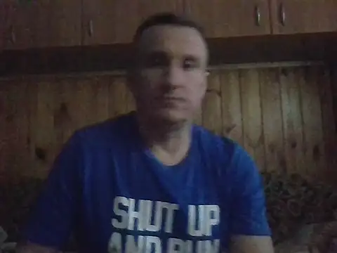 Snapshot of Maksymilian1 chatting on January 2026 02:32:02 PM Maksymilian1 online show from January 2026 02:32:02 PM