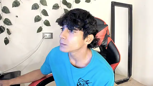 axel rousse2 online show from November 2025 10:09:02 PM