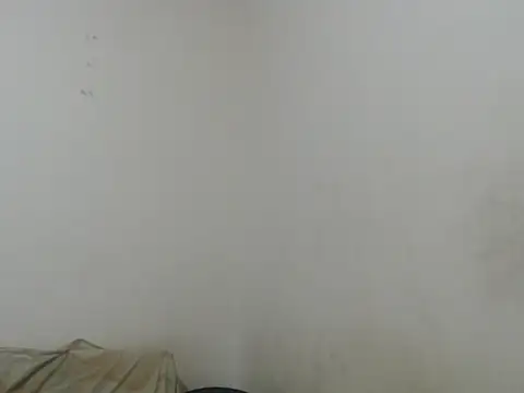 snackontime18 online show from May 2026 11:01:04 PM