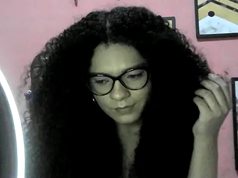 Cachinhospreto online show from April 2026 10:33:01 PM