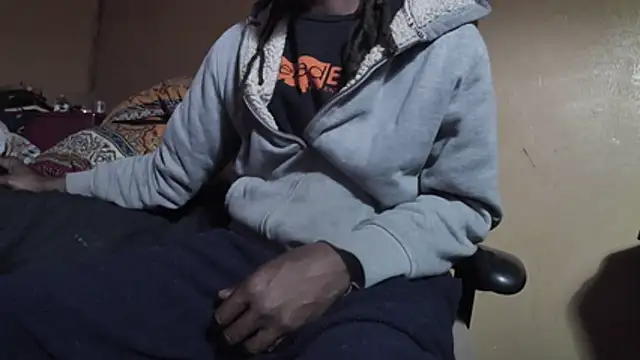 EYEzIAM online show from February 2026 05:28:02 AM