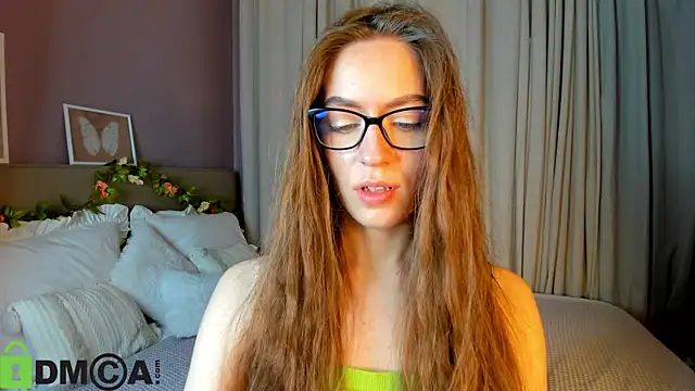 Snapshot of Agnes_Wells chatting on November 2025 09:19:01 AM Agnes Wells online show from November 2025 09:19:01 AM