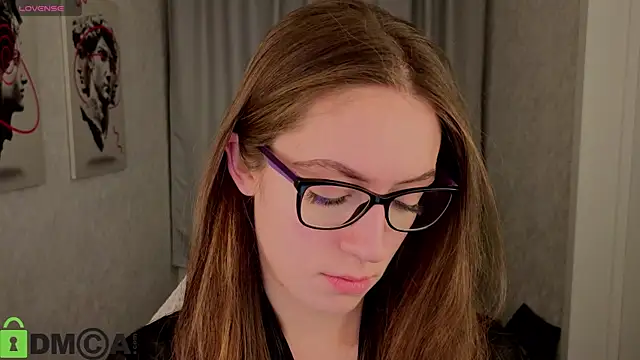 Snapshot of Agnes_Wells chatting on November 2025 09:20:01 AM Agnes Wells online show from November 2025 09:20:01 AM