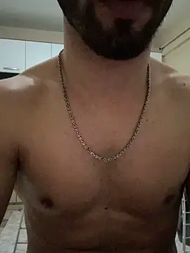 LUKADDES online show from March 2026 10:54:01 PM