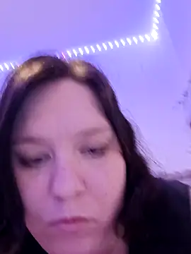 Snapshot of Feuchtekitty92@xh chatting on November 2025 04:27:01 PM Feuchtekitty92xh online show from November 2025 04:27:01 PM