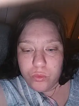 Feuchtekitty92xh online show from January 2026 08:56:01 PM