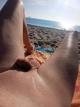 kellyts29 online show from September 2025 08:05:02 AM