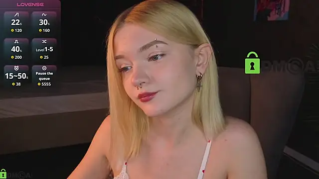 Carrie Foster online show from April 2026 03:28:02 PM