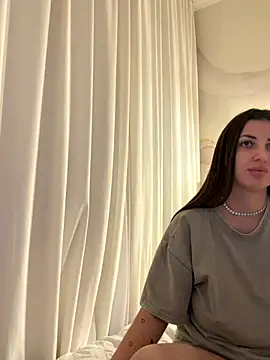 Snapshot of TiffaNoel chatting on November 2025 03:15:02 PM TiffaNoel online show from November 2025 03:15:02 PM