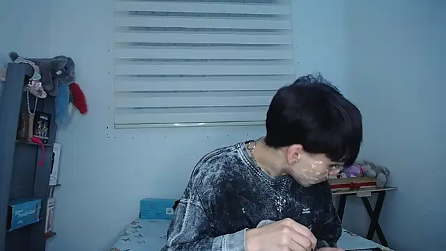 Snapshot of lucky_stricke chatting on October 2025 03:20:02 AM lucky stricke online show from October 2025 03:20:02 AM