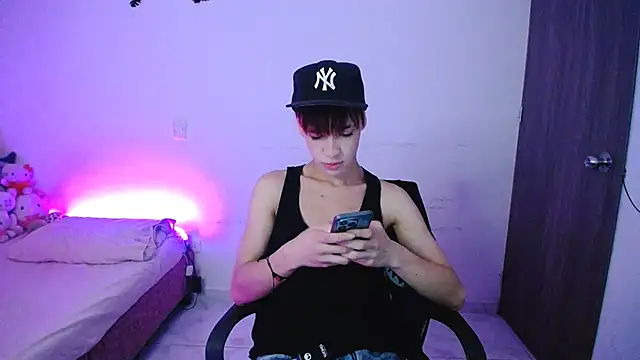 Snapshot of lucky_stricke chatting on December 2025 06:52:02 AM lucky stricke online show from December 2025 06:52:02 AM