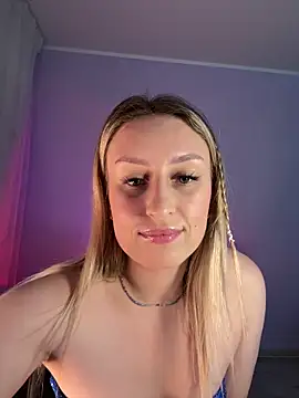 KassandraTress online show from November 2025 03:23:02 PM