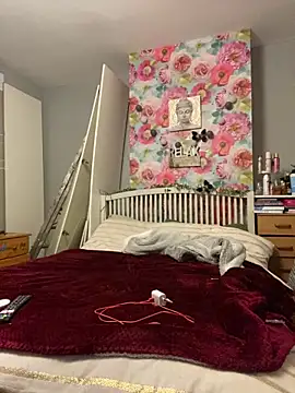 Sassylady online show from December 2025 09:30:01 PM