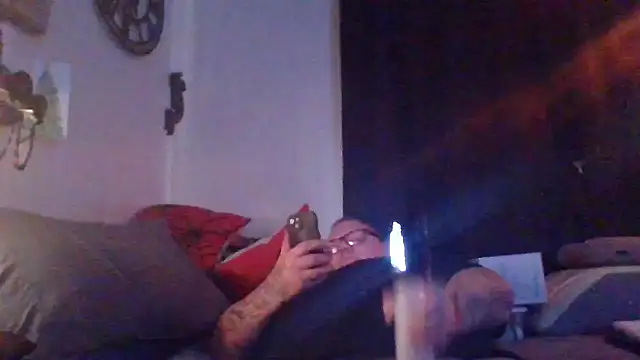 GingerSnap4444 online show from January 2026 09:39:02 PM