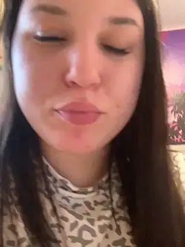 Snapshot of Kemeli008 chatting on February 2026 02:13:01 PM Kemeli008 online show from February 2026 02:13:01 PM