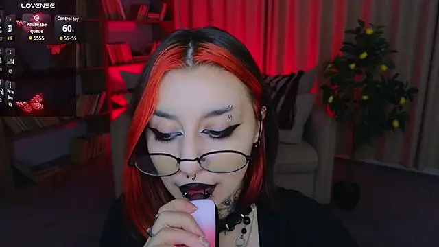 Mistress  Marcelline online show from May 2026 02:09:02 AM