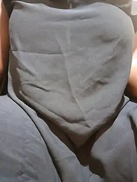 Snapshot of Africanmilk256 chatting on November 2025 04:36:02 AM Africanmilk256 online show from November 2025 04:36:02 AM