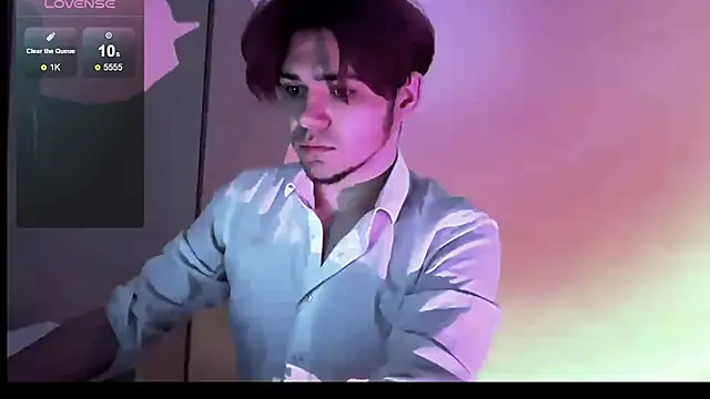 Snapshot of 1RobertTT chatting on November 2025 12:02:01 AM 1RobertTT online show from November 2025 12:02:01 AM