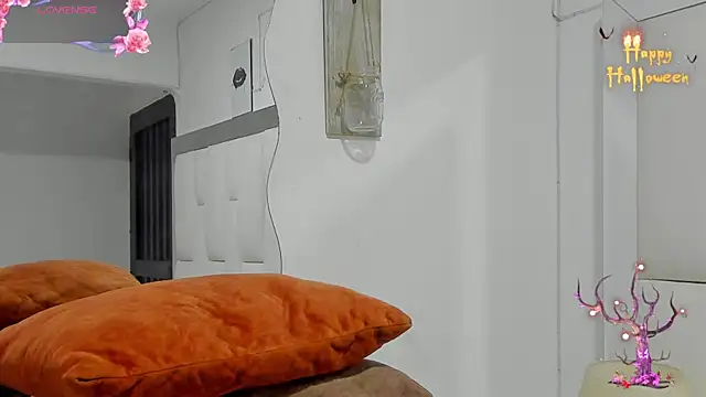 LoganTwink18 online show from October 2025 10:11:02 AM