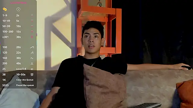 LoganTwink18 online show from February 2026 02:38:01 AM