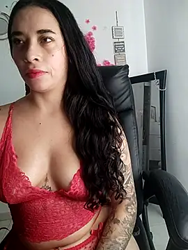 Snapshot of Valenn_fernandez chatting on July 2026 10:12:02 PM Valenn fernandez online show from July 2026 10:12:02 PM