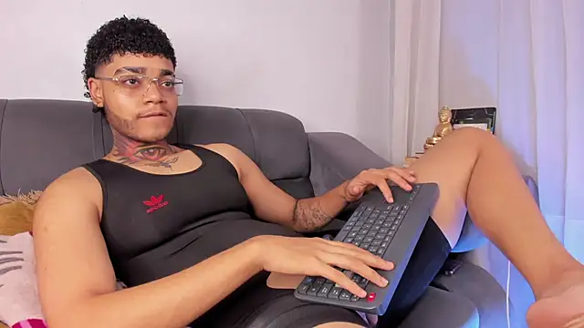 santi xximo online show from November 2025 10:19:02 PM