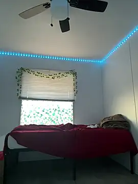 moan4mona online show from March 2026 12:15:02 AM