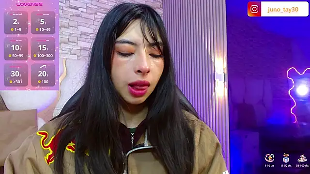 juno tay online show from November 2025 11:42:02 AM