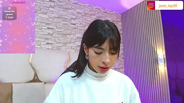 juno tay online show from November 2025 11:54:01 AM