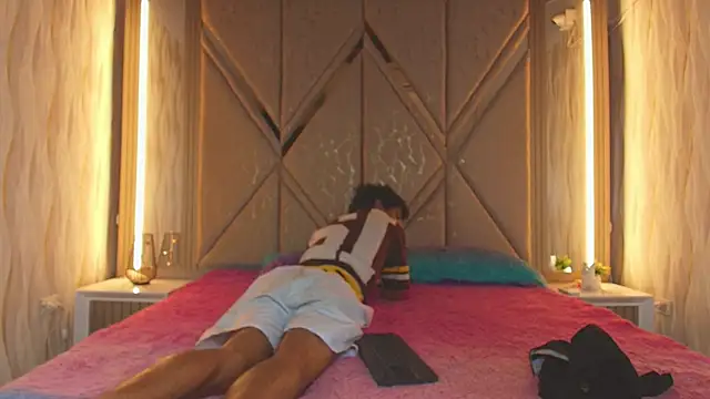 Hotcouple 222 online show from March 2026 07:21:02 PM