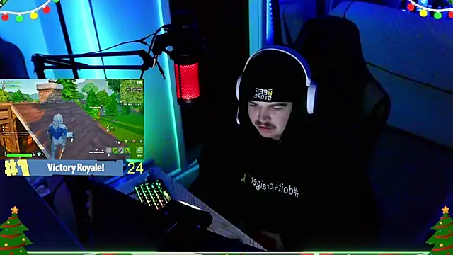 Snapshot of Bigboyballen chatting on December 2025 12:15:01 AM Bigboyballen online show from December 2025 12:15:01 AM