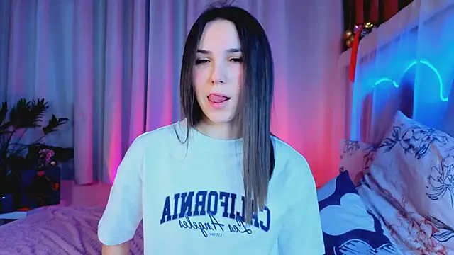 -CindyLou online show from January 2026 05:23:02 AM