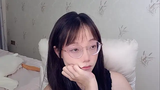 Snapshot of puppy-999 chatting on June 2026 01:47:01 PM puppy-999 online show from June 2026 01:47:01 PM