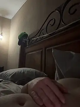 Snapshot of Hardcore0225Marble chatting on December 2025 12:31:02 PM Hardcore0225Marble online show from December 2025 12:31:02 PM