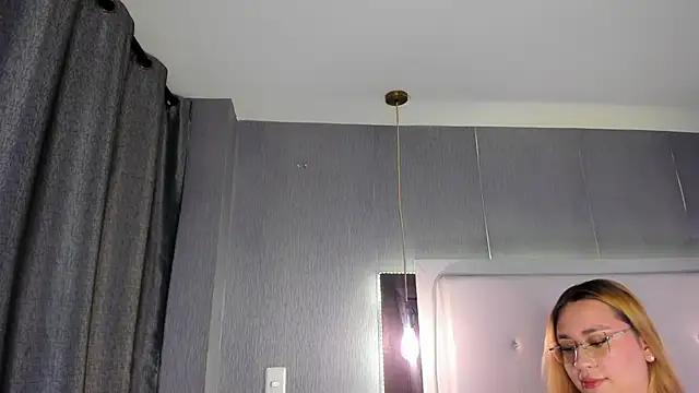 ximenanoah online show from February 2026 12:37:02 PM